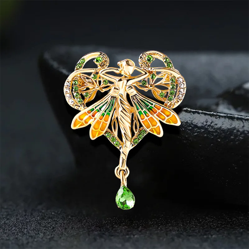 

Vintage Baroque Love Elf Angel Brooches for Women High-end Suit Coat Pin Badge Luxury Elegant Corsage Fine Jewelry Accessories
