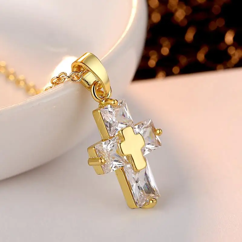 

Fashion Sparkling Delicate Zircon Crystal Cross Pendant Necklace Charm Ladies Amulet Jewelry Gift Banquet Party Accessories