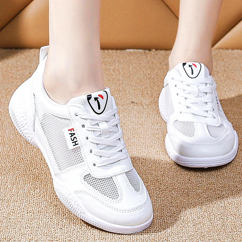 

Flat Bottom Little White Shoes 2023 Spring New Dad Shoes Mesh Surface Casual Sports Running Women's Shoes