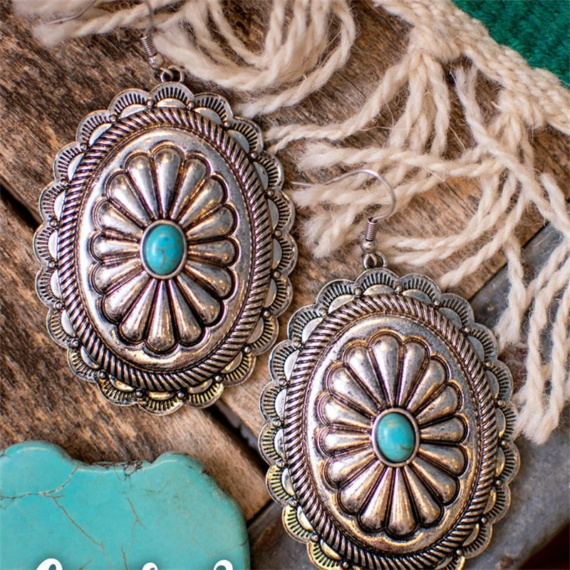 

Retro Classic Inlaid Natural Stone Pendant Earrings Exaggerated Design Sculpture Flower Earrings Temperament Women's Jewelry