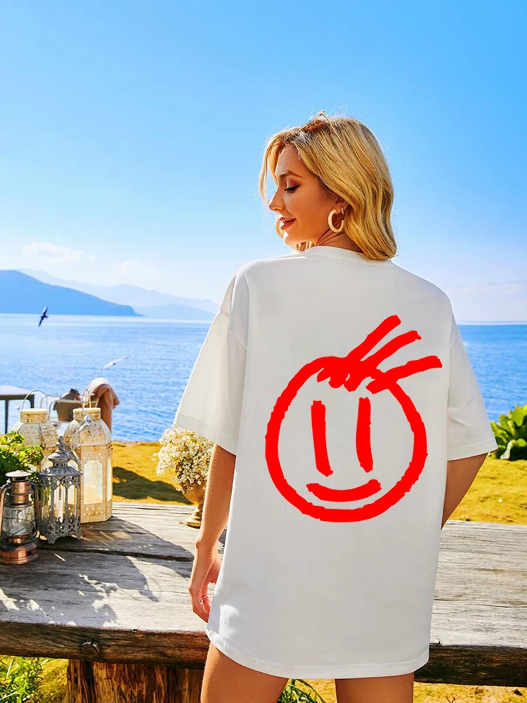 Женская футболка с коротким рукавом и круглым вырезом из натурального хлопка |