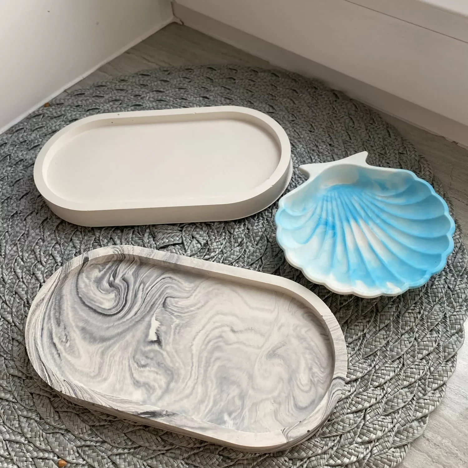

Oval Tray Mold Storage Box Silicone Mold L/M/S Mirror Oval Coaster Crystal Glue Mold Ashtray Cement Flower Pot Mould