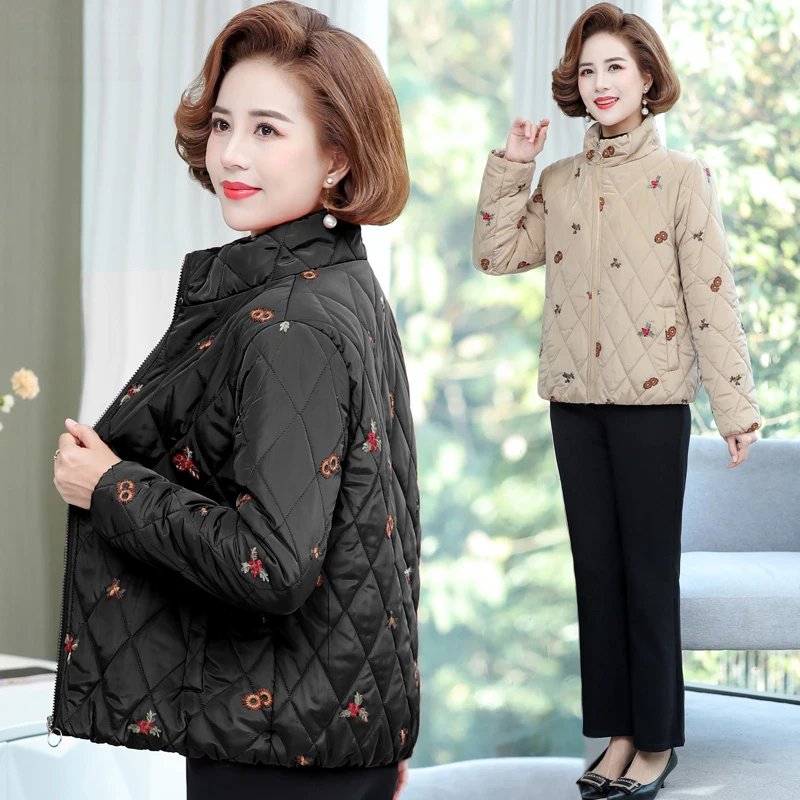 Mother's winter coat thickened cotton coat middle-aged 2022 new jacket middle-aged and elderly winter cotton coat women's short