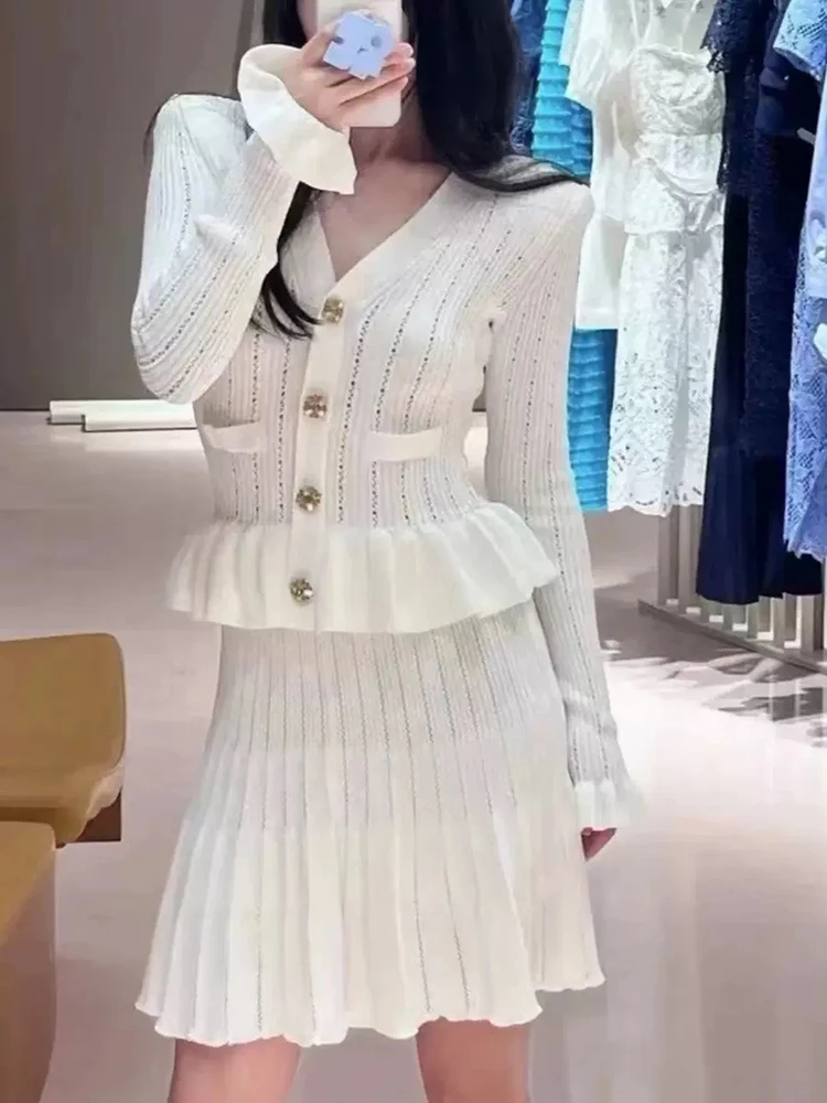 Женское белое полиэстеровое платье