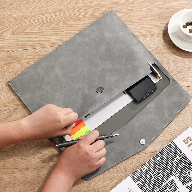 Женский держатель-конверт для документов версии A4