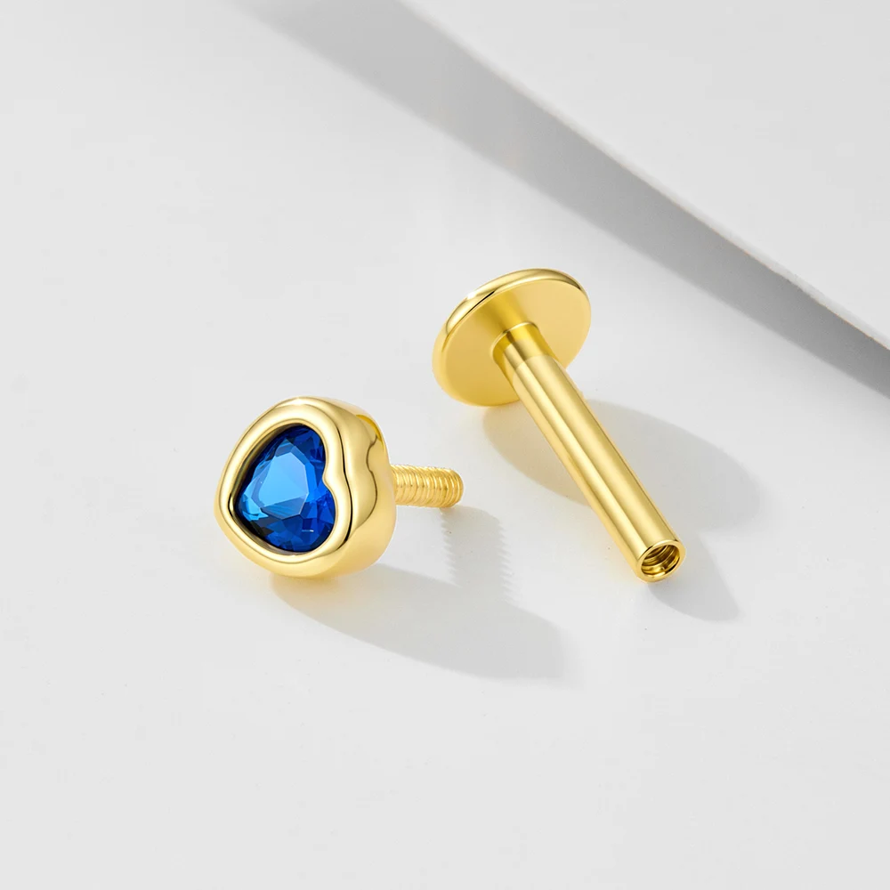Фото Серьга-гвоздик из стерлингового серебра 925 пробы с позолотой 14K, в форме сердца, с синим фианитом, плоская, для пирсинга хряща №4