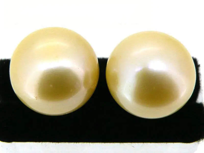 

Natural AAA+++ berad champagne south sea pearl earring