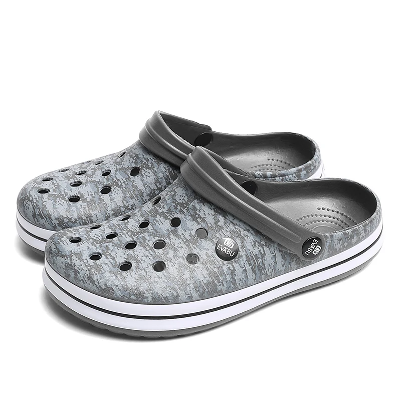 

2022 New Summer Jelly Shoes Men's Hole Shoes Men Beach Sandals Slippers Men Flip Flops Light Sandalias Outdoor Summer Chanclas