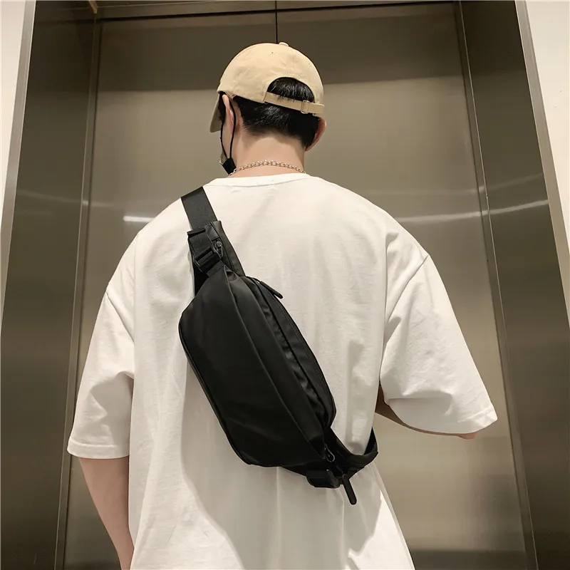 

Men's Crossbody Bag with Charging Port Function Light Mini Man Backpack 2023 Trend Running Belt Bag Cashier Package