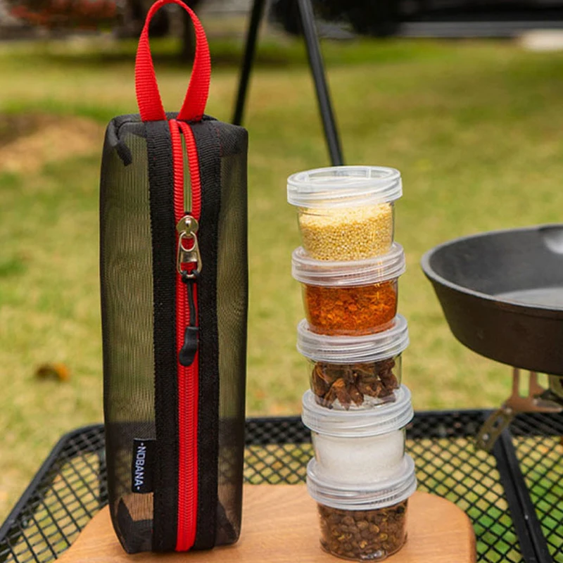 

Camping Spice Kit Portable Travel Spice Container Bag with 5 Clear Seasoning Bottles Outdoor Cooking BBQ Condiment Container Set