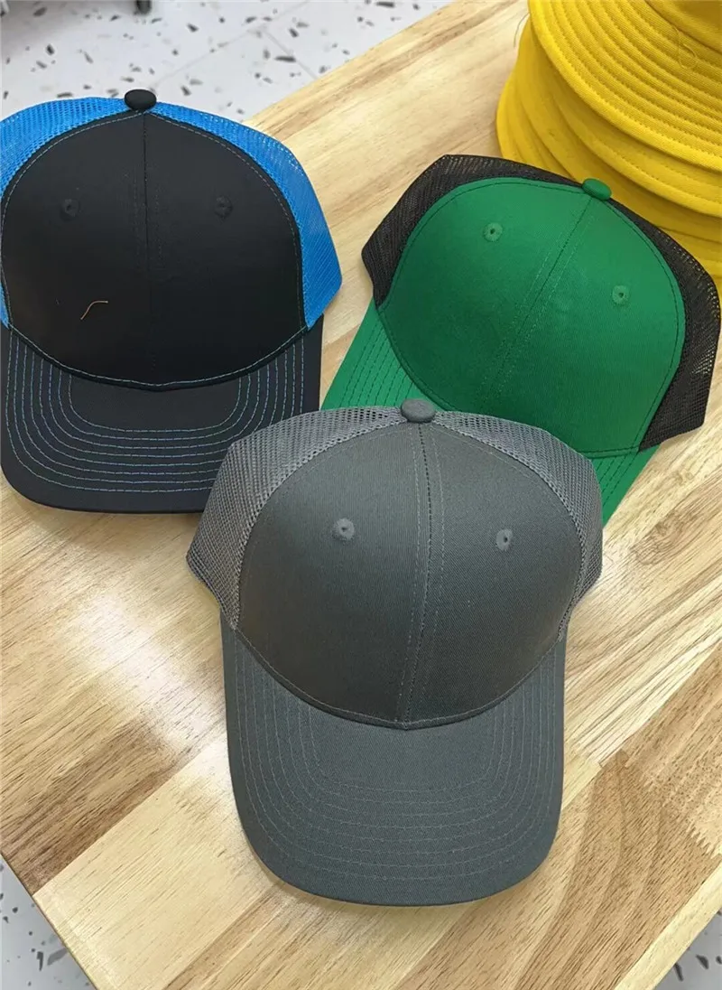 Унисекс женская и мужская спортивная бейсболка Richardson 111 с дышащей сеткой Snapback