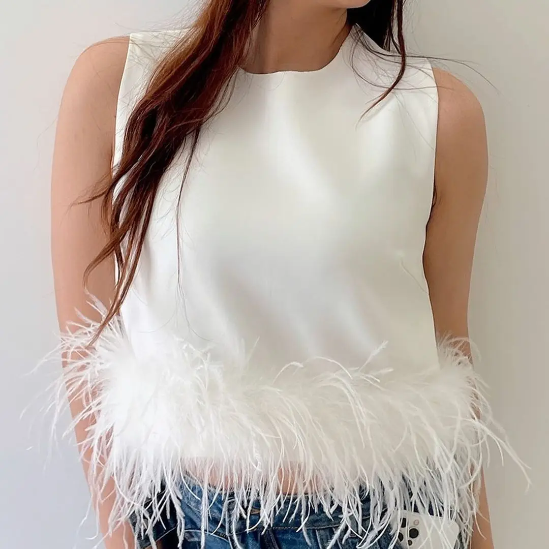 

White Patchwork Feathers Korean Fashion Shirt Top Women Round Neck Sleeveless Slim Tops Female 2023 Summer Clothing