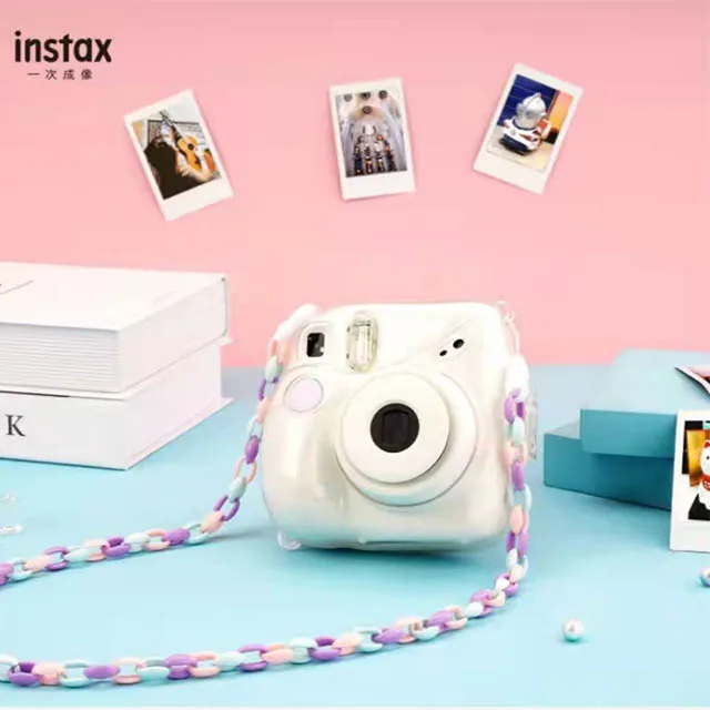 Фотокамера моментальной печати Fujifilm Instax Mini 7 + ремень на запястье с