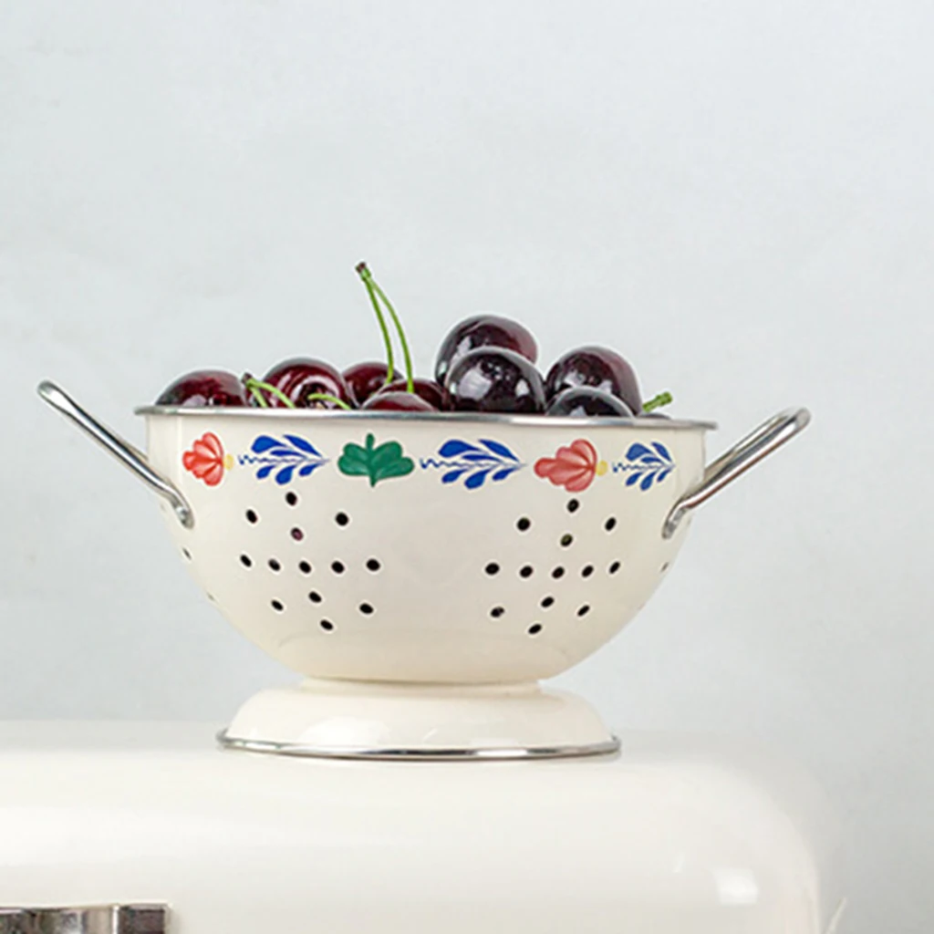 

Металлическая корзина для фруктов