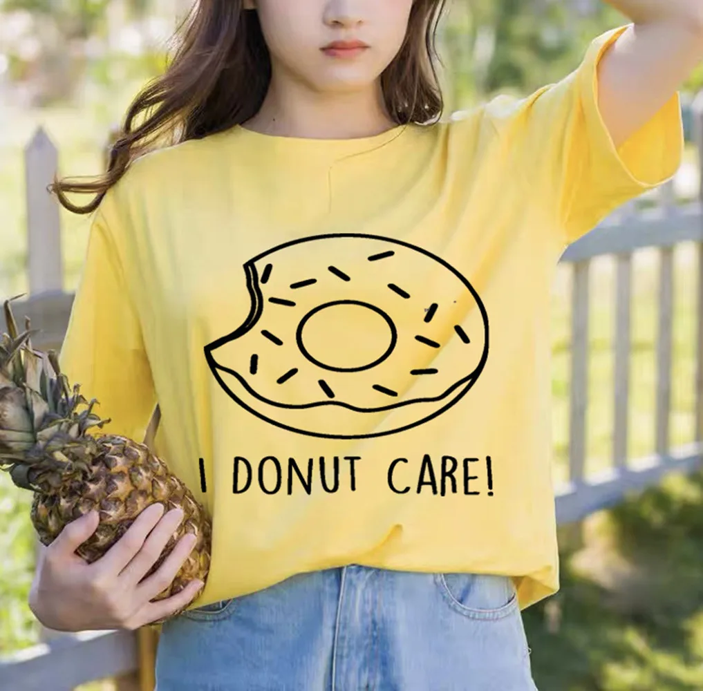 

Женская свободная футболка с коротким рукавом и круглым вырезом