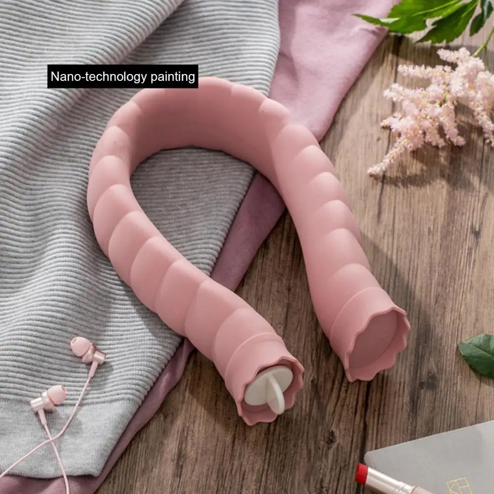 

1 Set Fashion Scarf Hot Water Bottle Solid Color U-shaped Hot Water Bag Anti-leakage Dispel Coldness