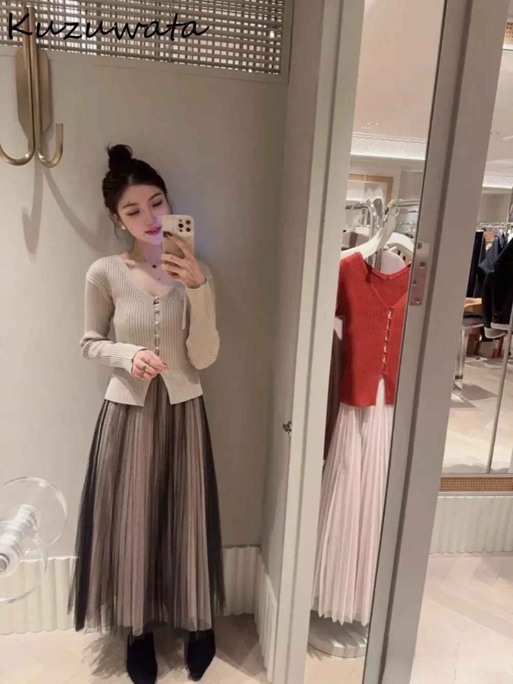 Элегантные трикотажные однобортные костюмы Kuzuwata с V-образным вырезом и длинным