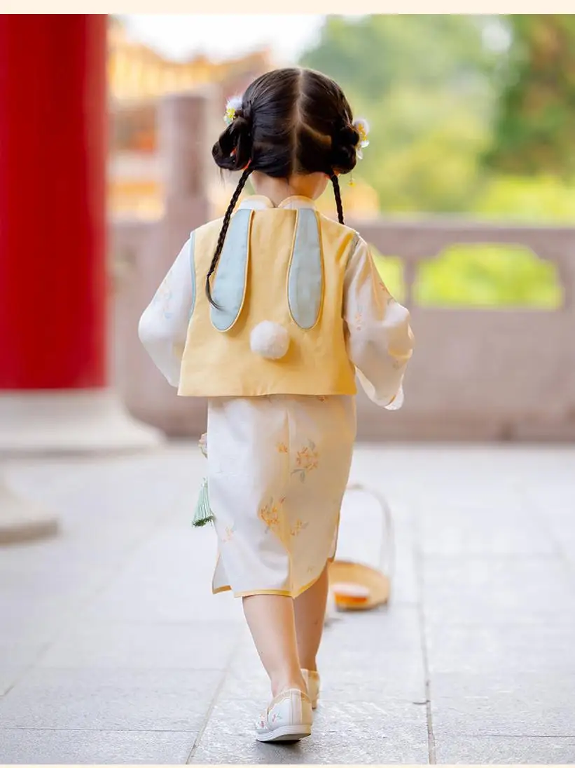 Осень 2024 жилет для маленьких девочек Hanfu Ципао Нефритовый кролик одежда в