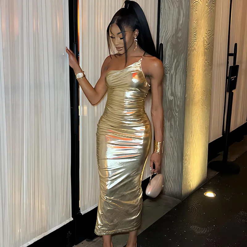

European And American New 2023 Summer Pu Women's Solid Color One Shoulder Slim Fit Pleated Middle Style Dress