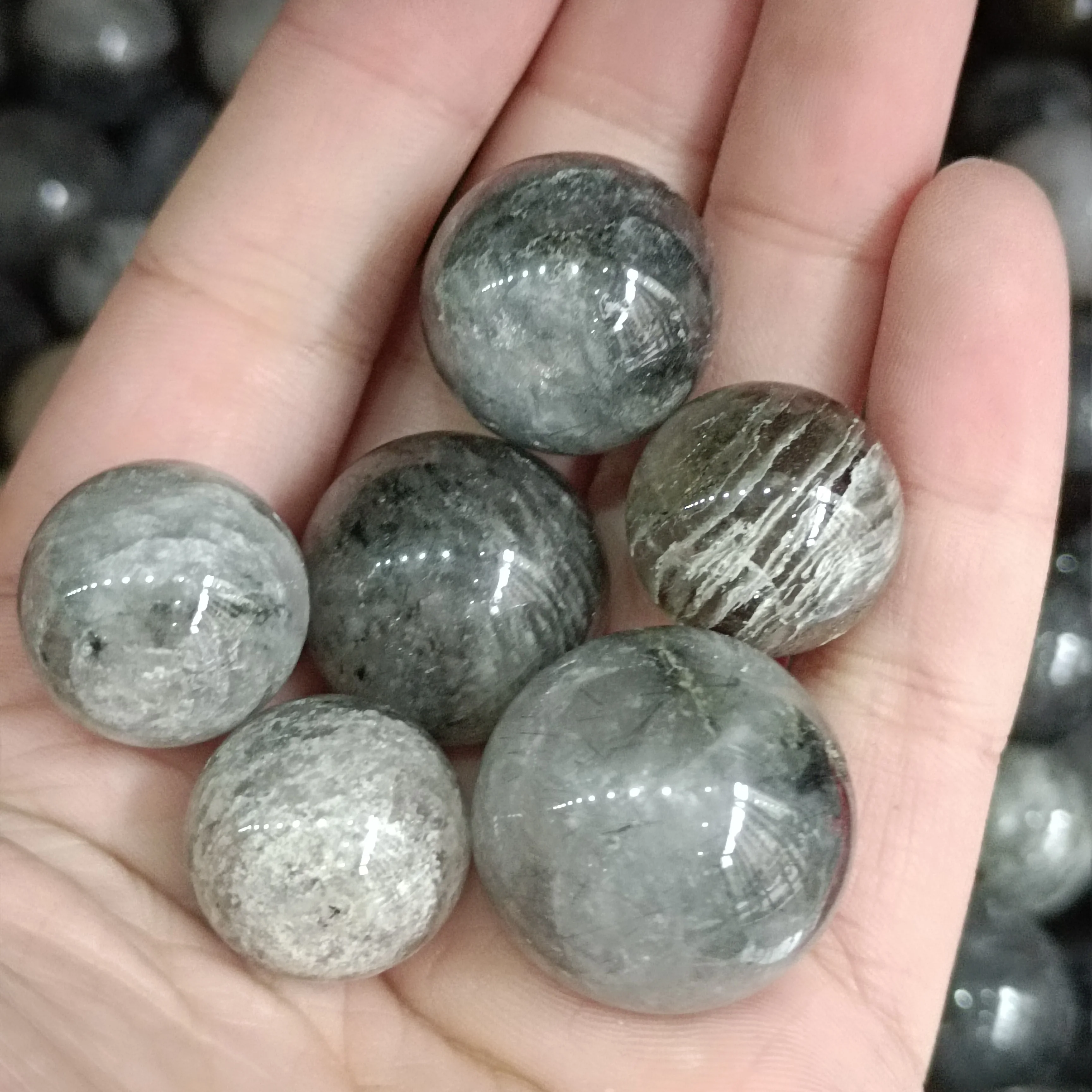 

2-3cm 1pc Natural Crystals Ball Polished Stone Healing Reiki DIY Pendant Meditation Decor