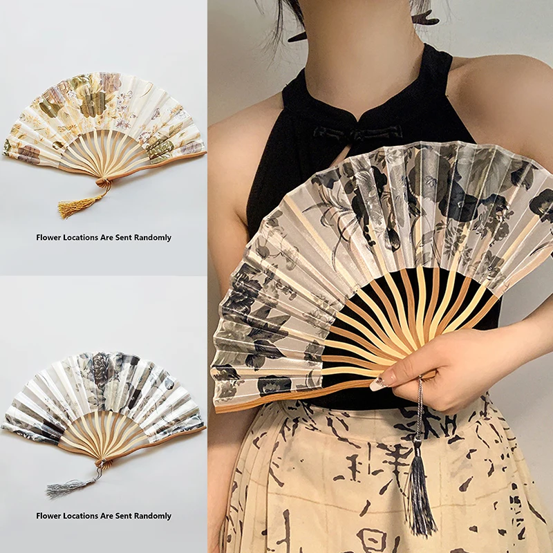 Новый складной шелковый веер в китайском стиле с бамбуковой ручкой украшение