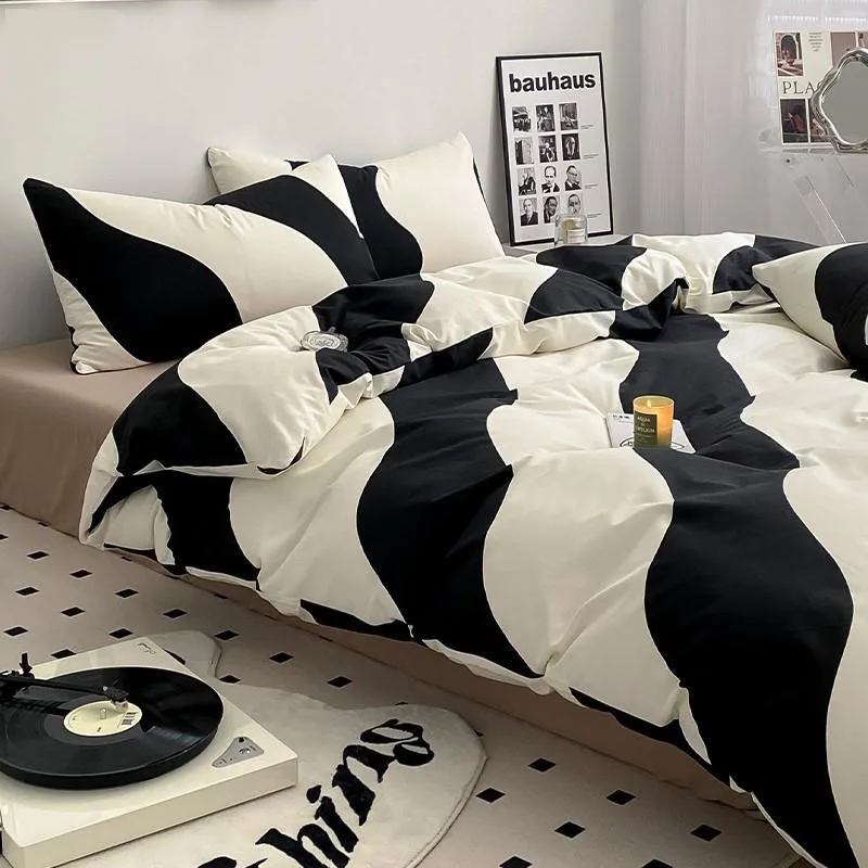 

Minimalist Double Beddings Sets White Luxury Comfortable Aesthetic Bedding Set Kawaii Elegant Edredones De Cama Home Furniture