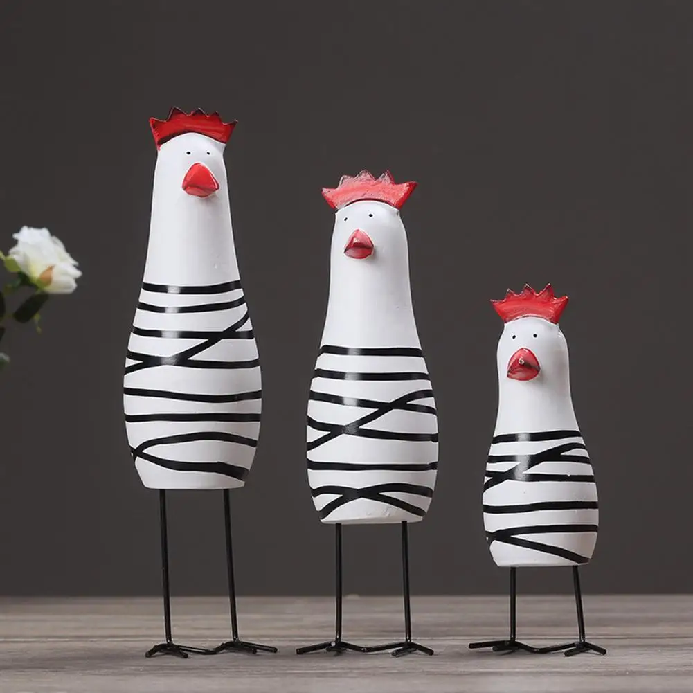 

3Pcs Painted Chicken Statue Hand-painted Living Room Desktop Wooden Chicken Statue Ornament Decoration Home Decor