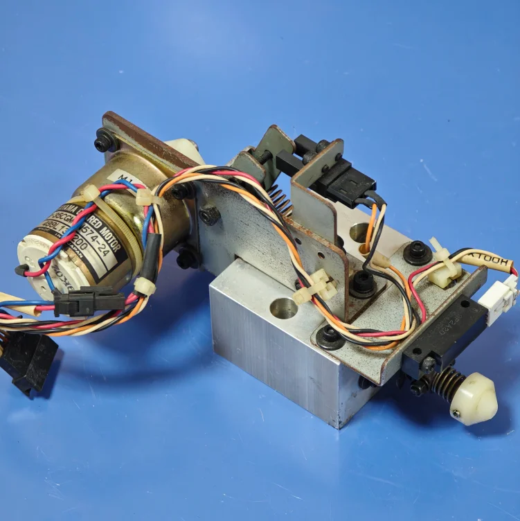Фото Комплект оригинальных б/у запчастей SCREEN PlateRite PT-R8600 PT-R8000 Plate SAYAMA Geared Motor RB-35CGM-N574-24 в наличии №5