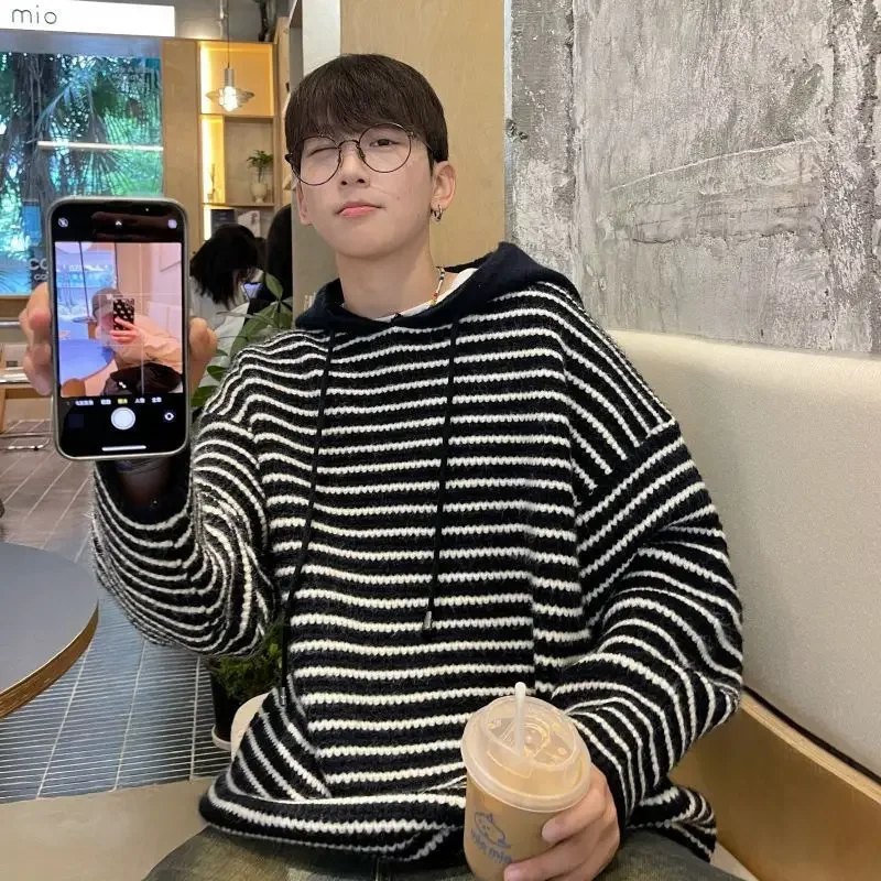 Полосатая вязаная верхняя куртка с капюшоном мужской новый дизайн свободный