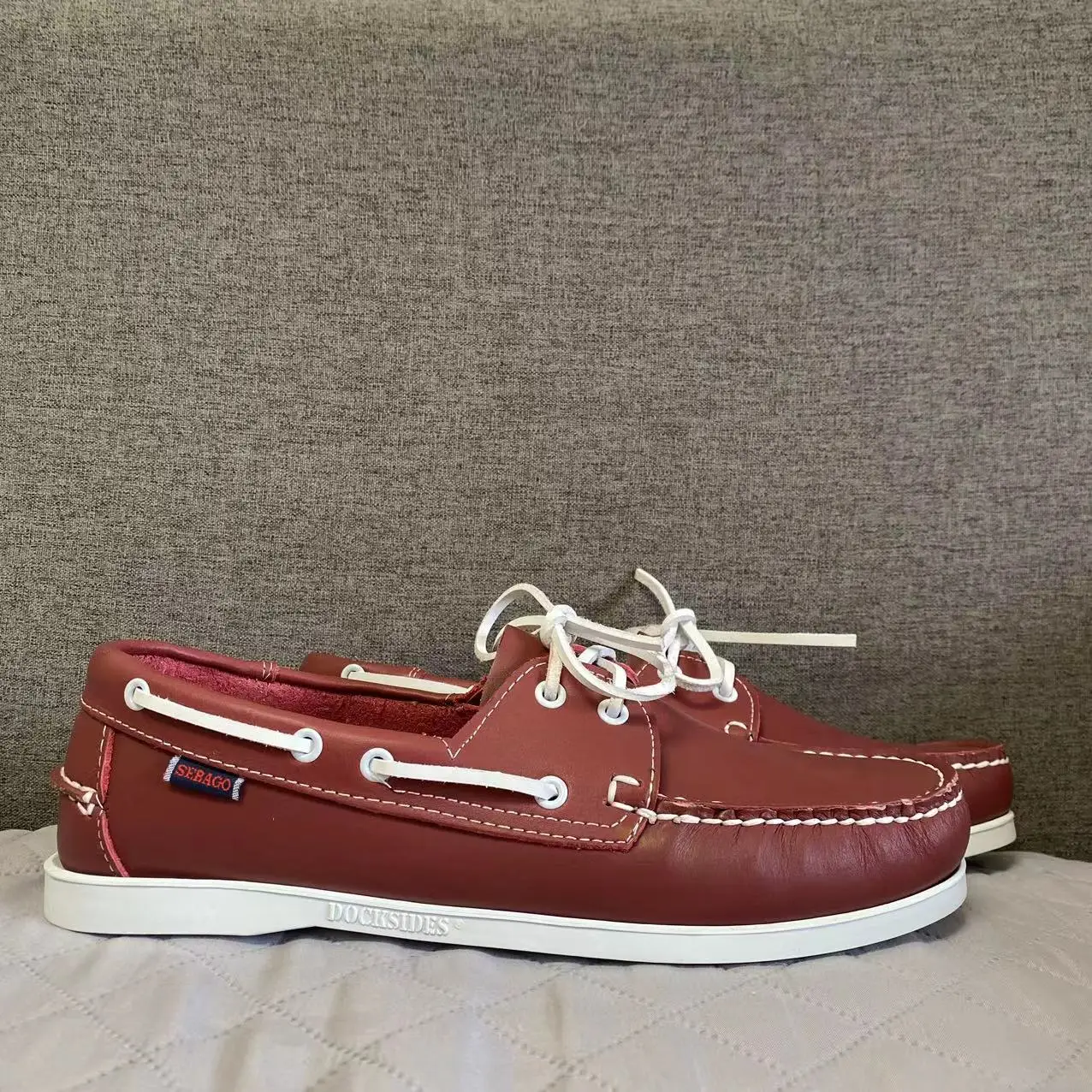 

Men Authentic Sebago Docksides Shoes - Premium Leather Moc Toe Lace Up Boat Shoes AC056
