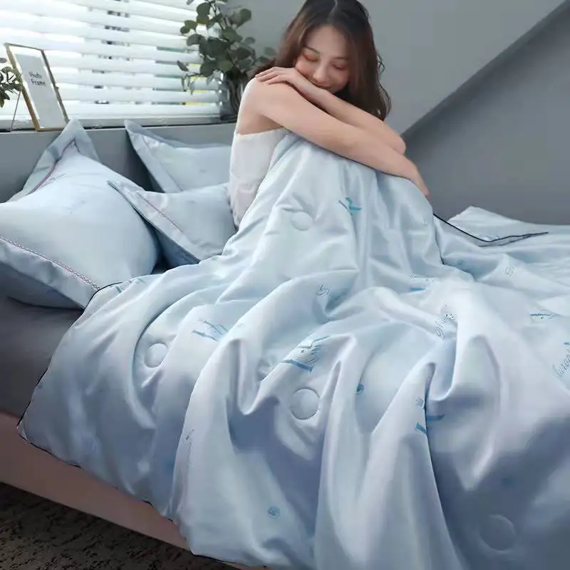 

Summer Quilt Blanket Nourish Skin Cool Feel Hyaluronic Acid Quilt Washable Naked Sleep Twin Queen Bedding