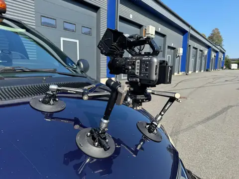 Автомобильная монтажная система TILTA Hydra, шарнирная с электронными присосками HDA-T11 Hydra, шарнирная с обычной присоской