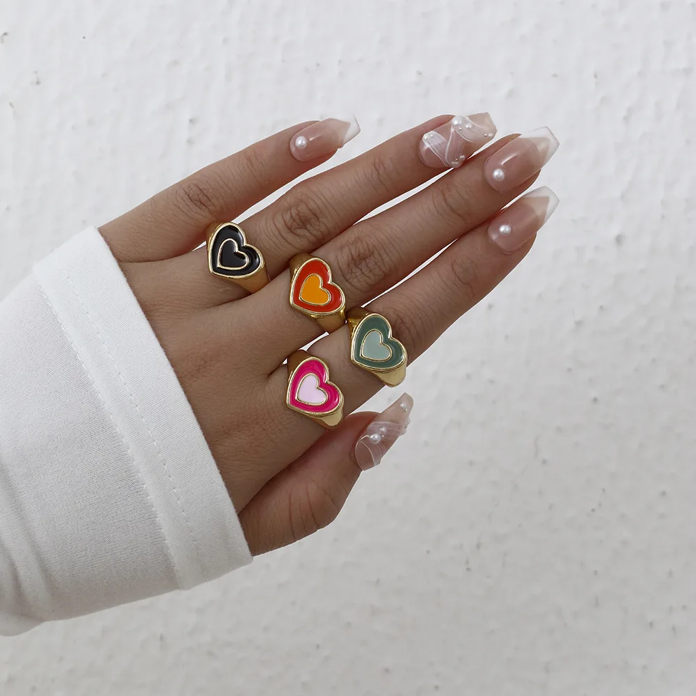 

Fashion Trend Heart Rings for Women Hot Gold Color Alloy Enamel Love Top Finger Anillos Lady Jewelry Accessories