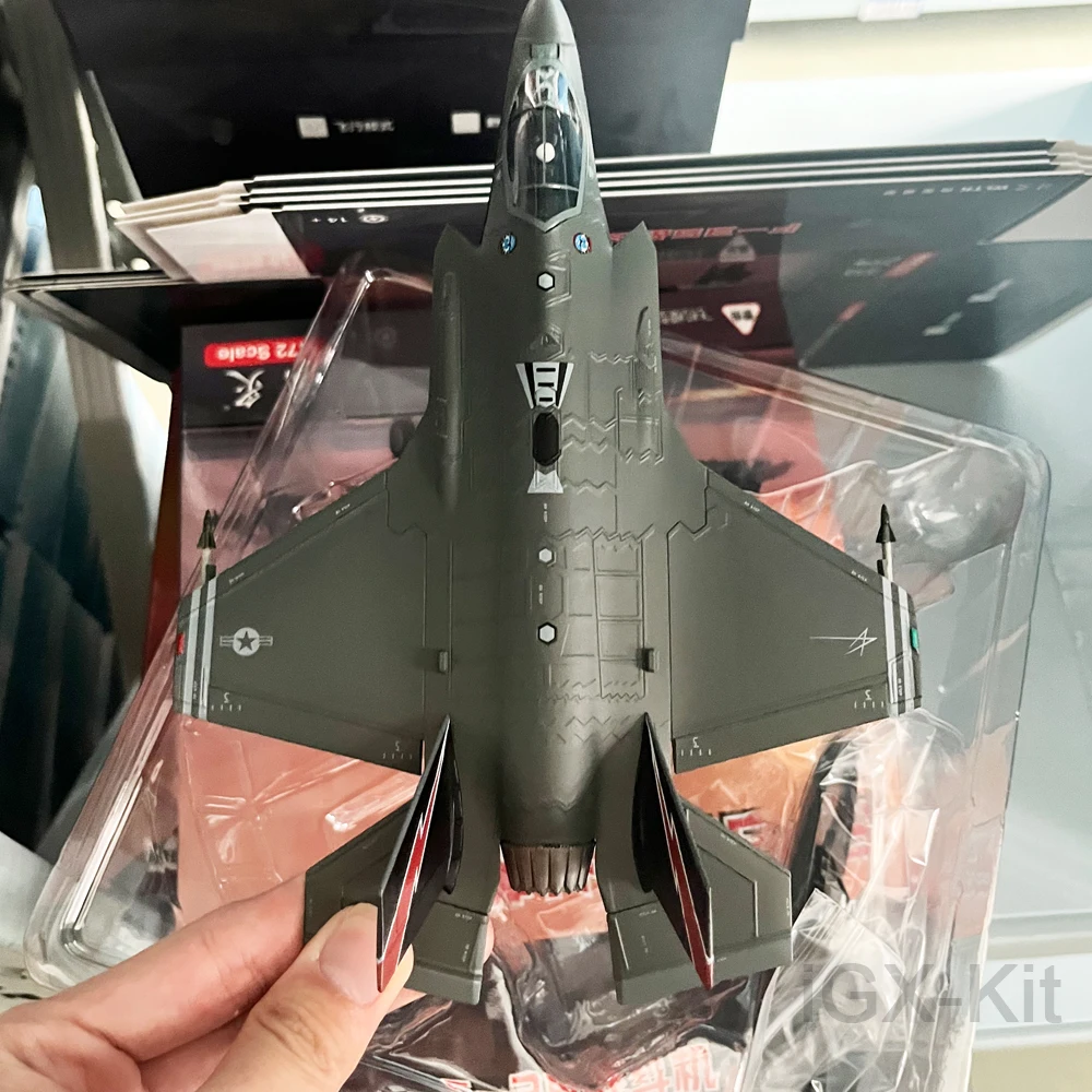 Фото Масштабная модель самолета-истребителя F-35A F-35 Lightning II Joint Strike Force ВВС США, 1:72, детская игрушка №1