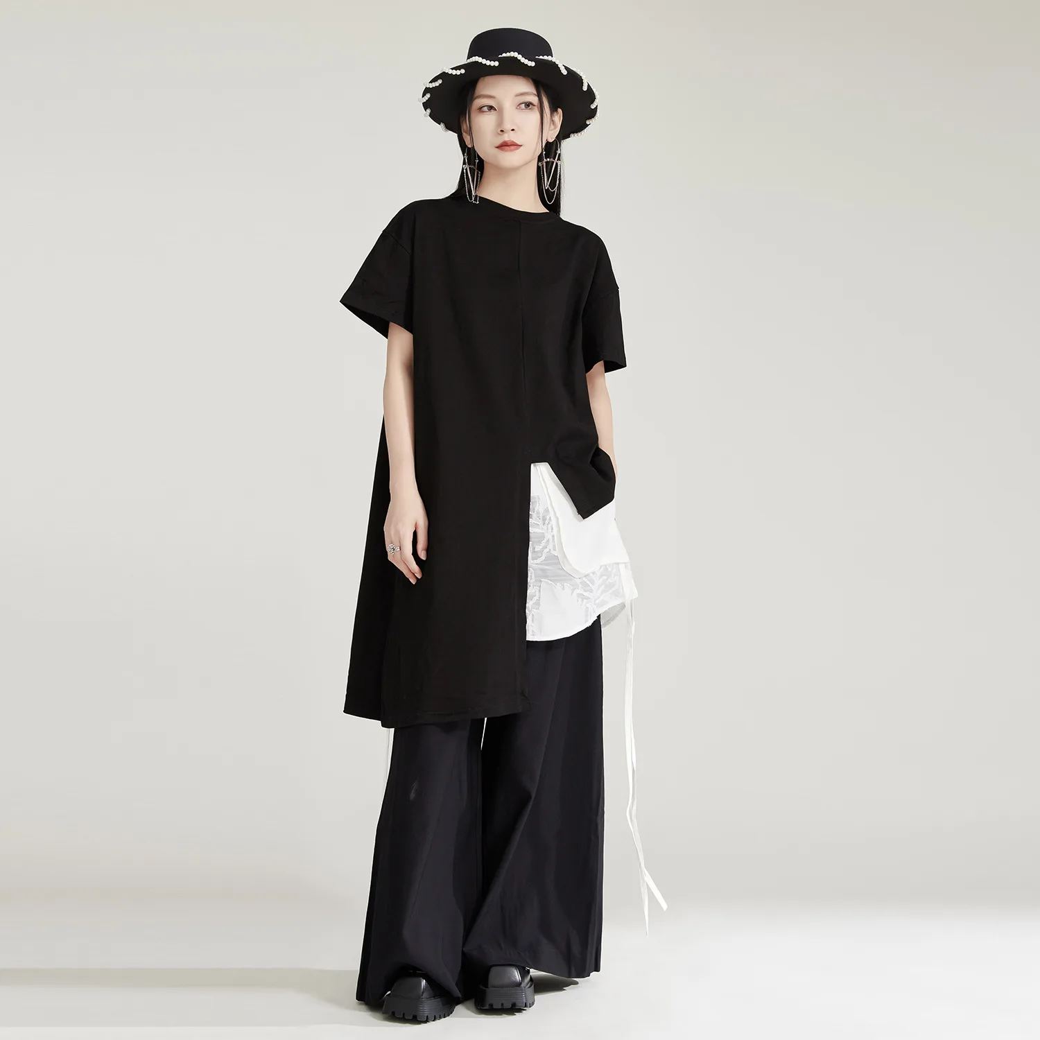 Женская футболка с коротким рукавом и круглым вырезом однотонная свободная