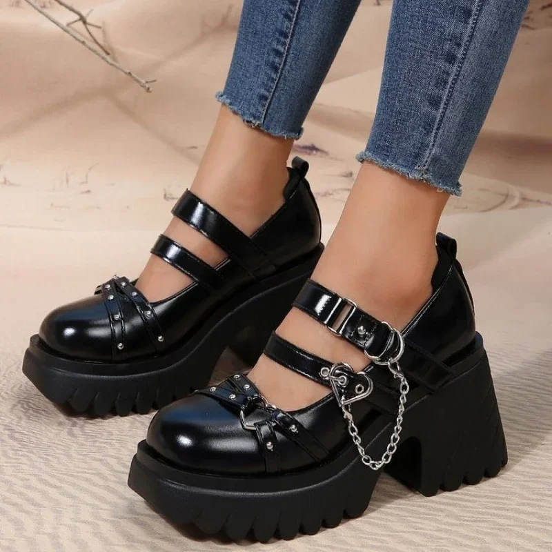 

Plus Size Women's Platform Heeled Shoes New Metal Chain Pumps Chunky Heel Mary Jane Shoes for Women Dress Student Lolita Shoes