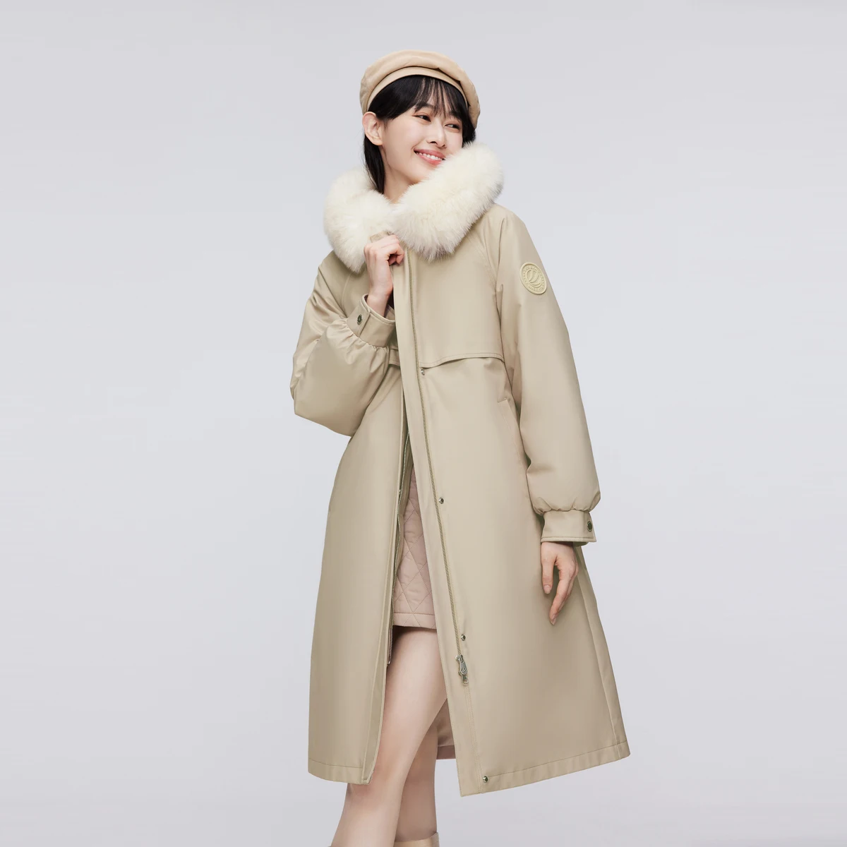 Женская зимняя пуховая куртка BOSIDENG с воротником из натурального меха