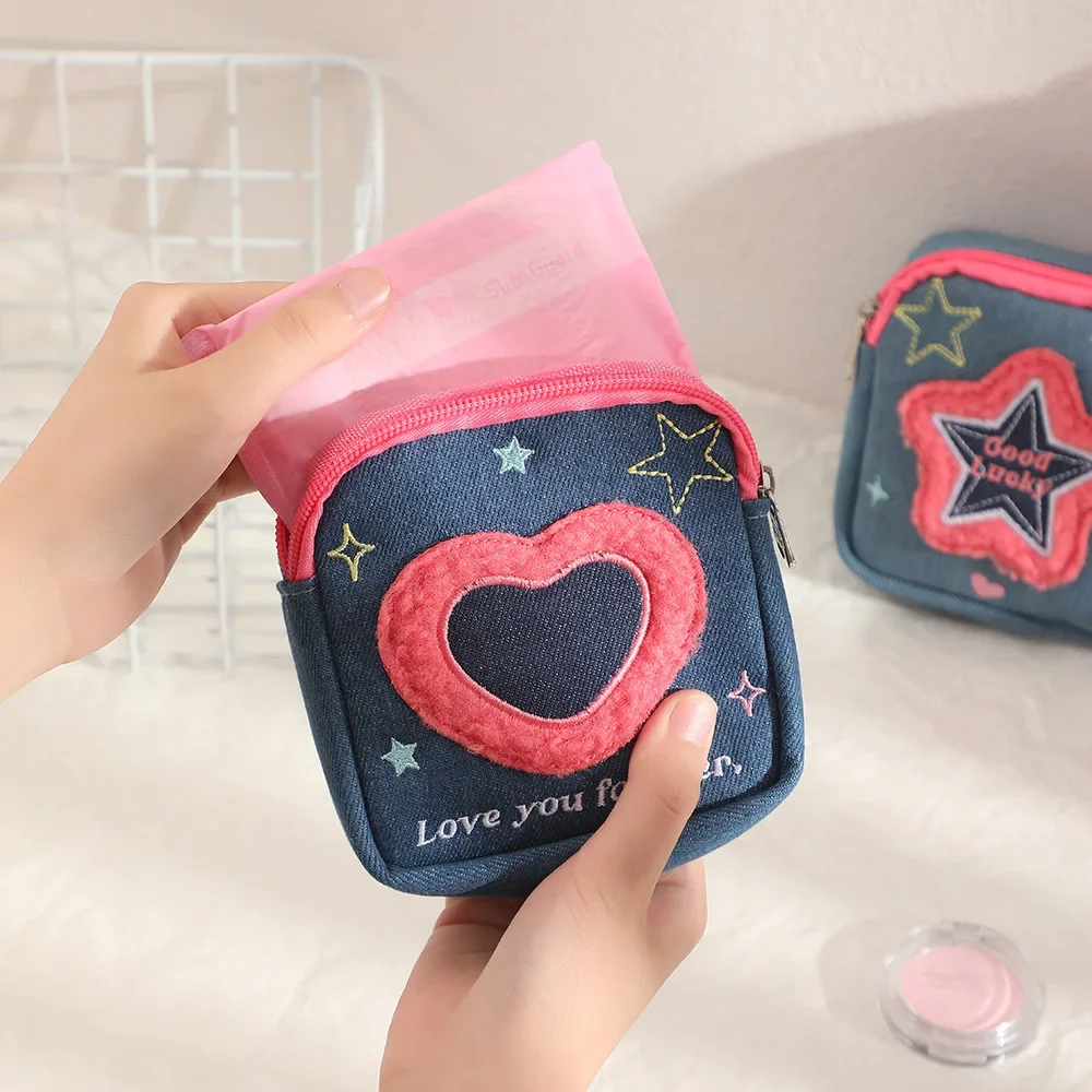 Маленькая косметичка женская портативная дорожная набор туалетных