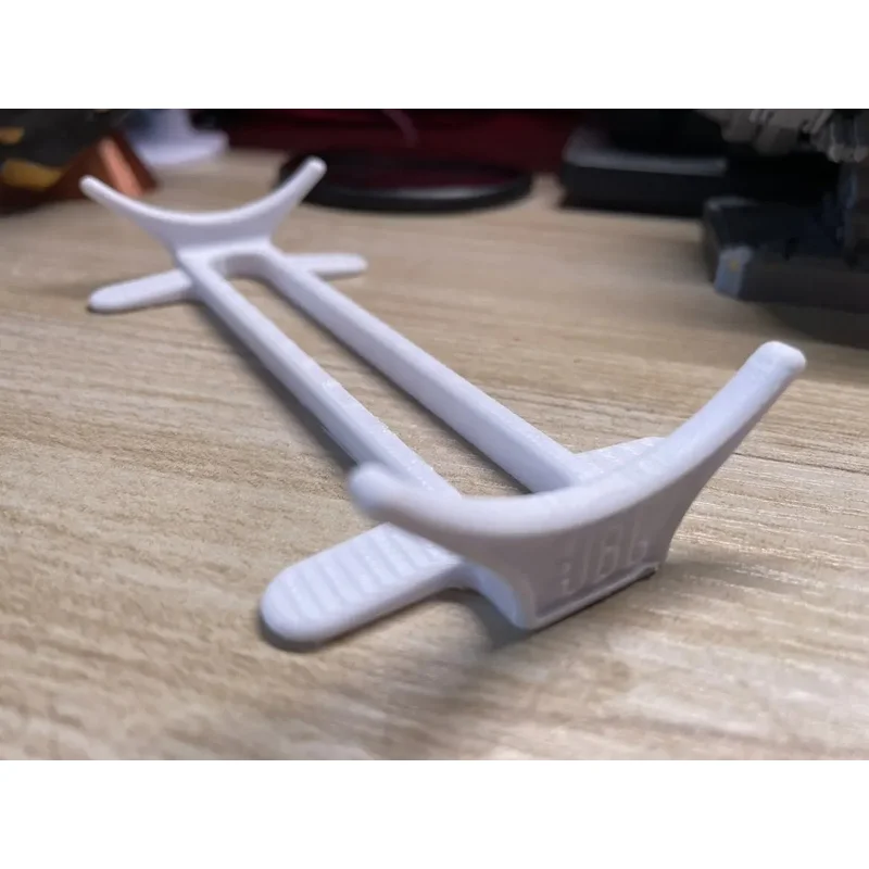 Фото Специально изготовленный вентилируемый корпус для JBL CHARGE5/CHARGE6 отводит накопившееся тепло, что подходит для длительных музыкальных сессий на открытом воздухе. №3