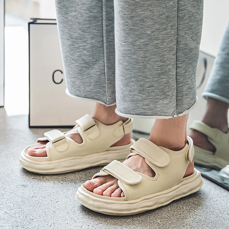 

Men Japan Korean Fashion Shoes High Quality Handmade Mens Sandals Summer Soft Non-slip Sandals Men Hiking Beach Platform Sandals