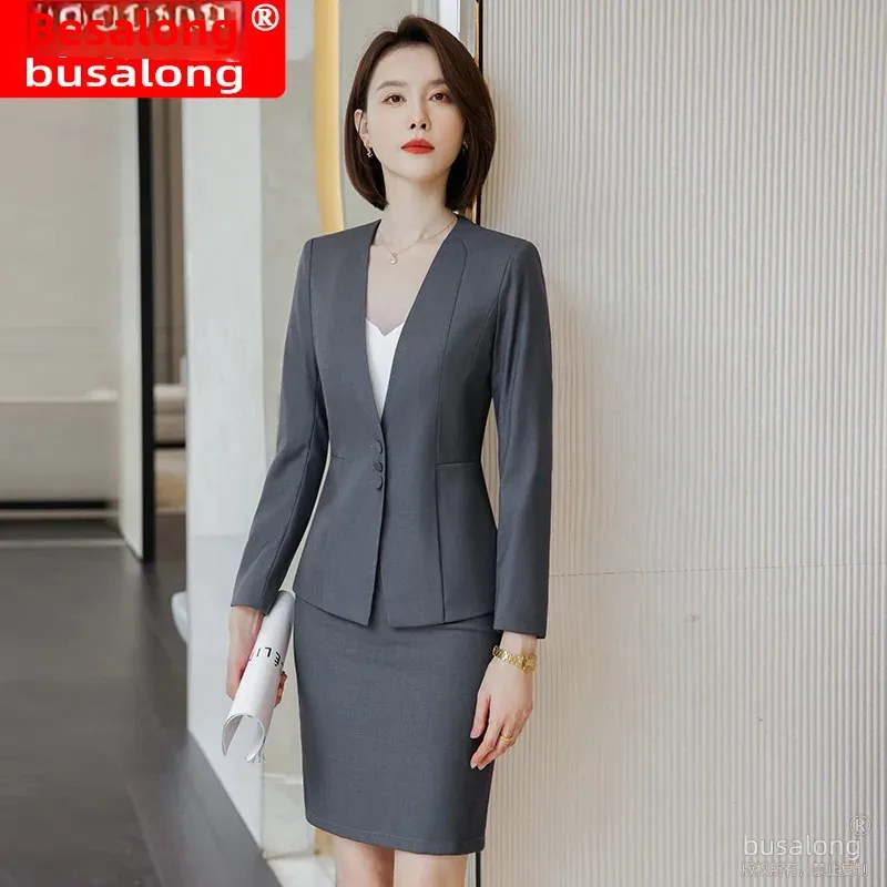 Женский зимний утолщенный высококачественный профессиональный костюм