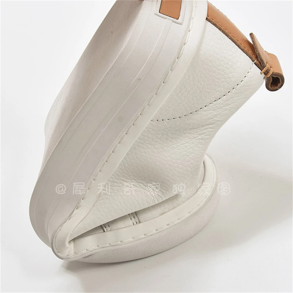 Brand Women Skateboarding Flat Female Sneakers Zapatos Mujer Luxury Shoes Rubber Non-slip Cricket Shoes Woman Casual Sport Shoes