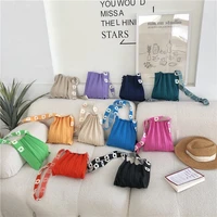 korea trend knitted women handbag daisy adjustable shoulder strap new pleated female shoulder bag ladies organ handbag 2022