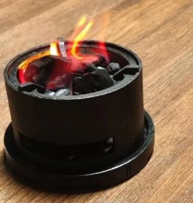

Portable charcoal iron barbecue grill mini boiled tea wine stove small brazier tabletop BBQ candle base 003-28