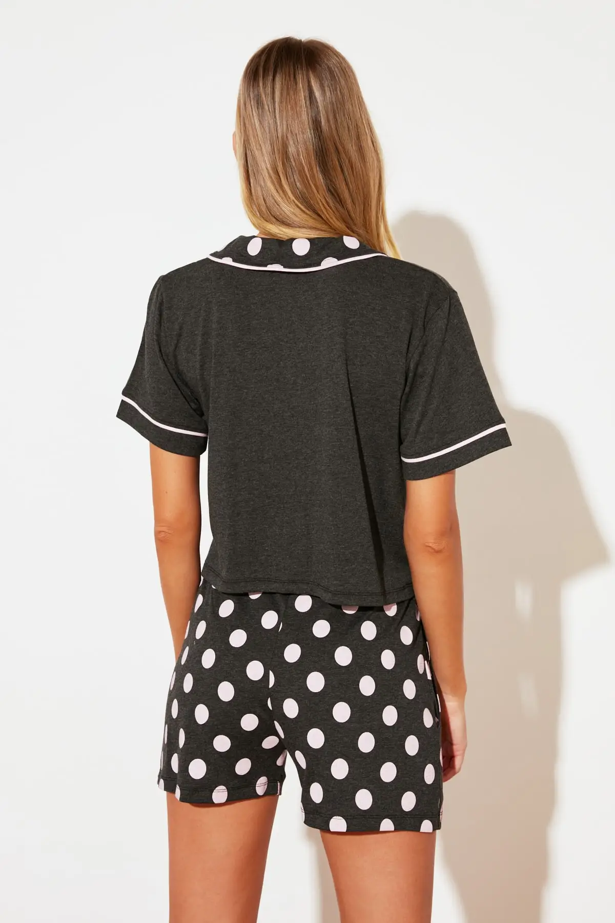 

Trendyol Printed Knitted Pajamas Set THMSS21PT1212