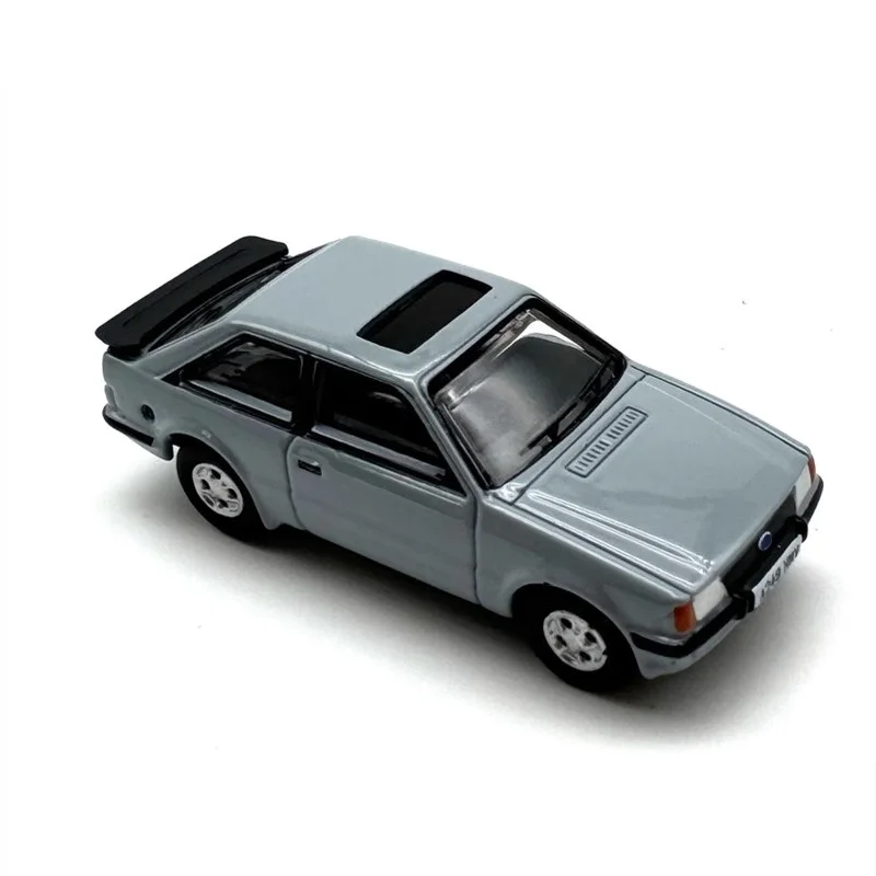 Модель автомобиля из сплава Oxford 1:76 для-d Escort XR3I