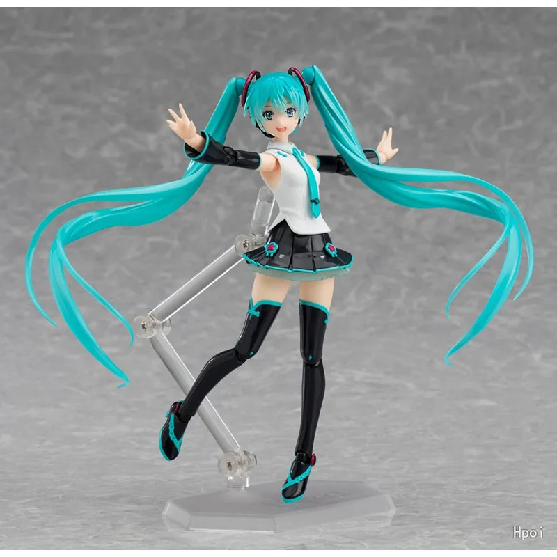 Фигма 3в. Блюр фигма. Рейсинг мику 2012. Фигма на андроид. Hatsune miku v4x figma.