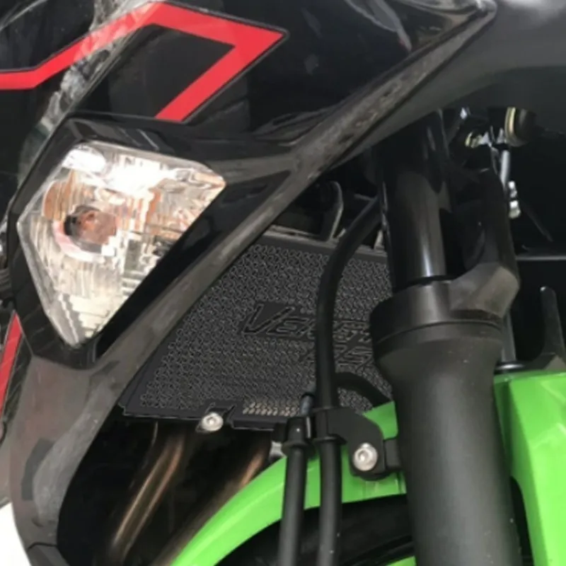 Защитная крышка радиатора для мотоцикла Kawasaki Versys 650 2010-2011-2012-2013-2014