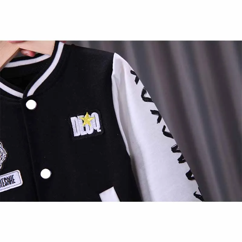 Детский костюм из двух предметов на возраст 12-4 года