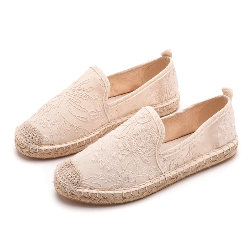 

2023 Summer New Handmade Grass Woven Linen Fisherman Women's Sandals and Slippers Embroidered Large Flower Cloth Breathable